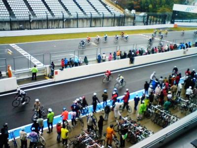 鈴鹿2012秋02