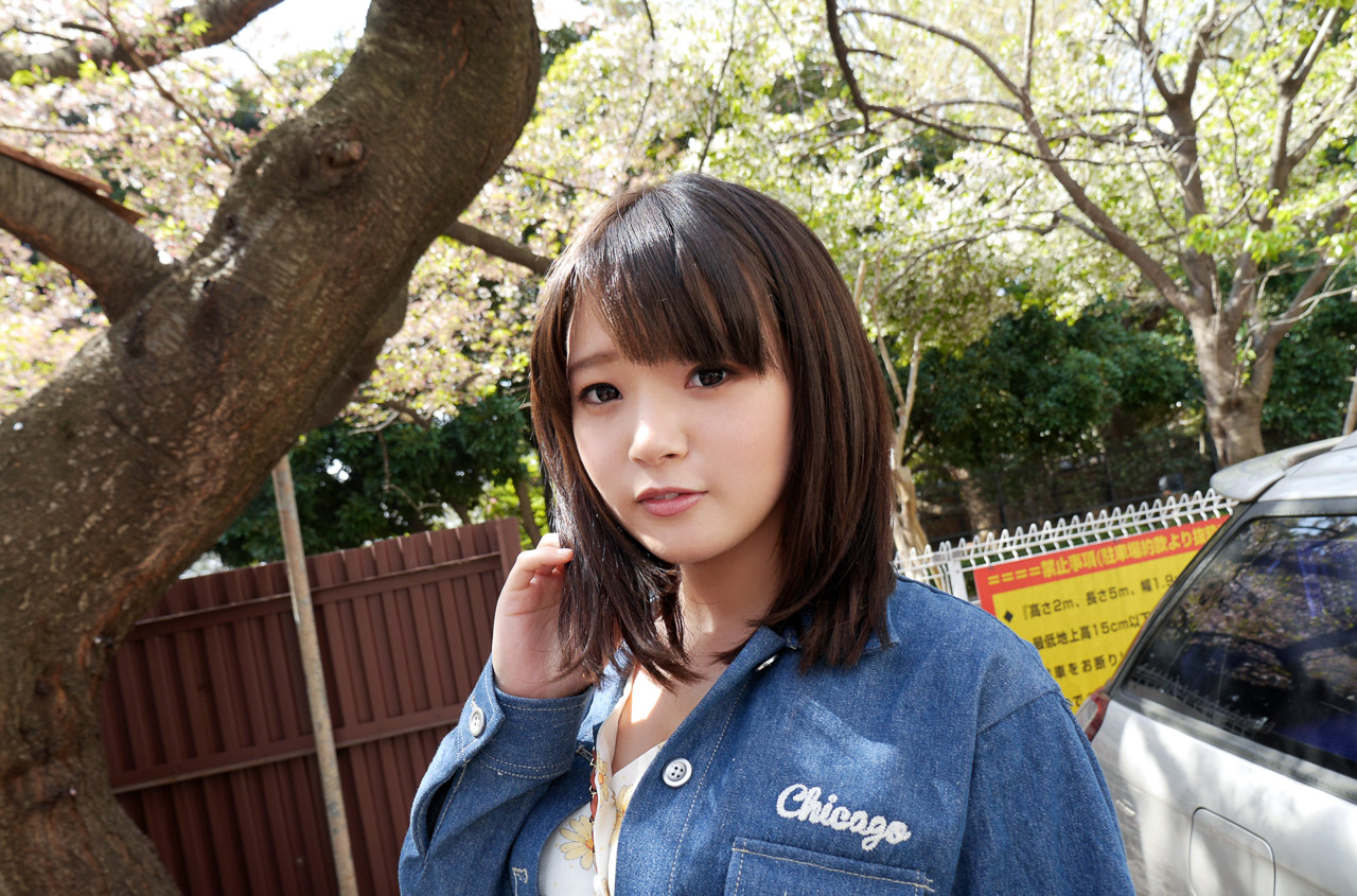 桜咲ひな003