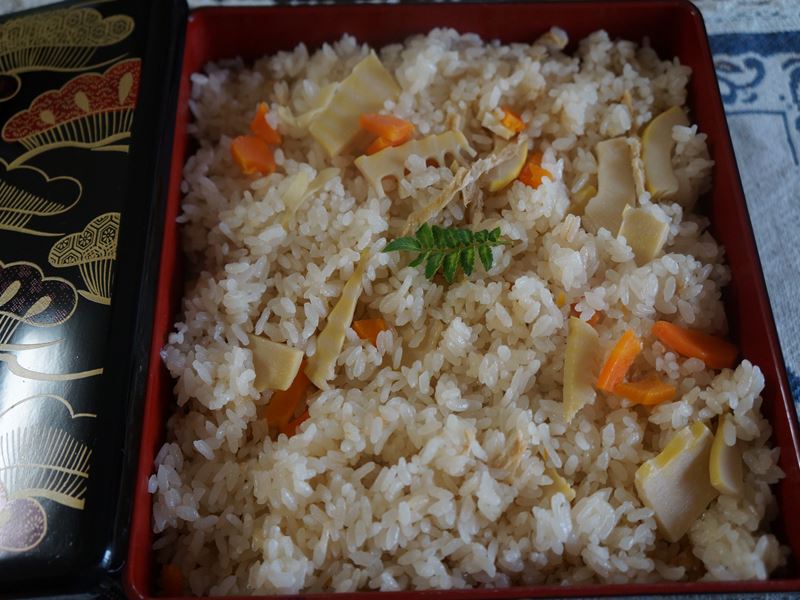 タケノコご飯