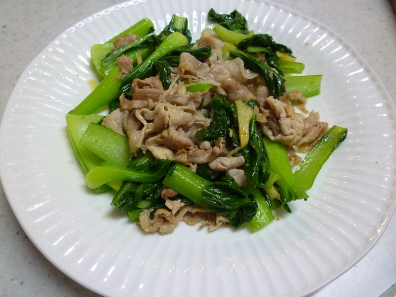 チンゲン菜と豚肉のショーガ風炒め