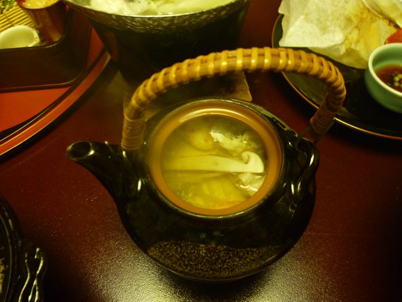 マツタケの土瓶蒸し