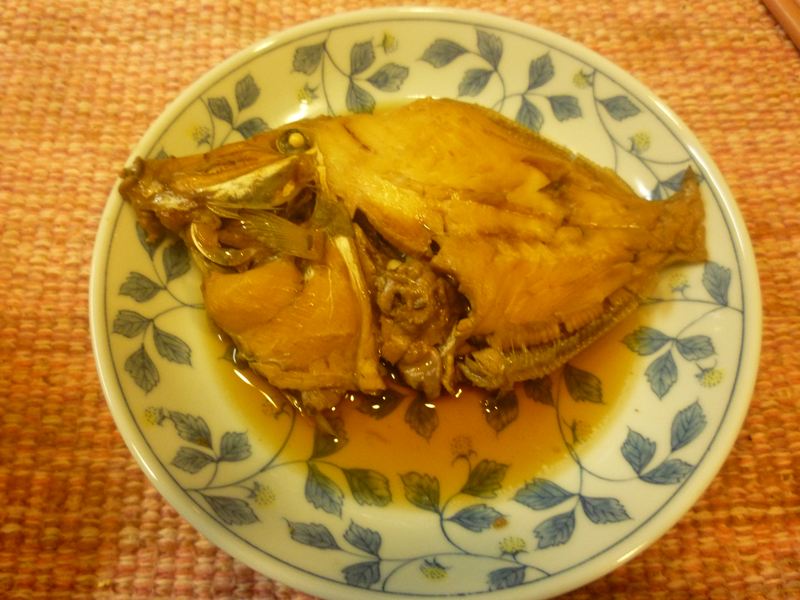 煮付けたカワハギ