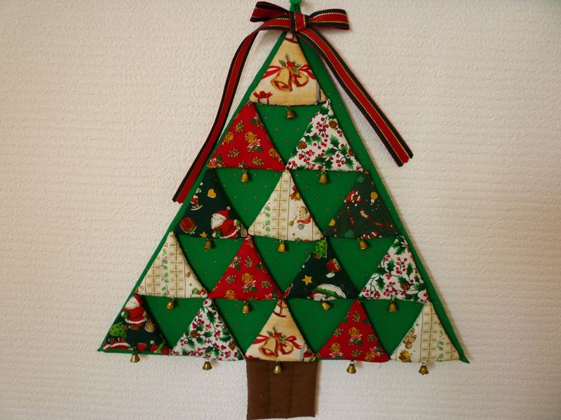 手作りのクリスマス飾り