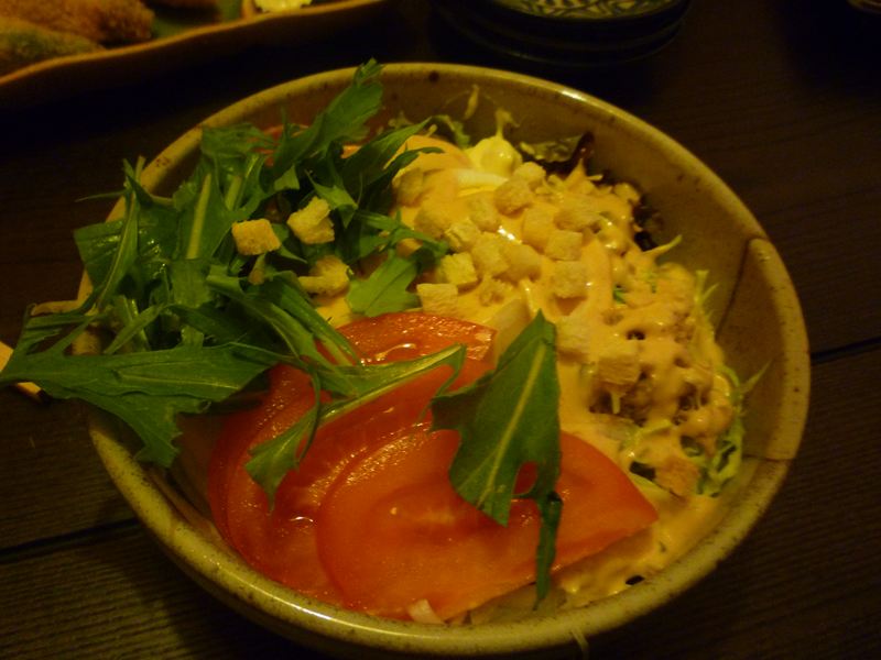 お店のオリジナルサラダ