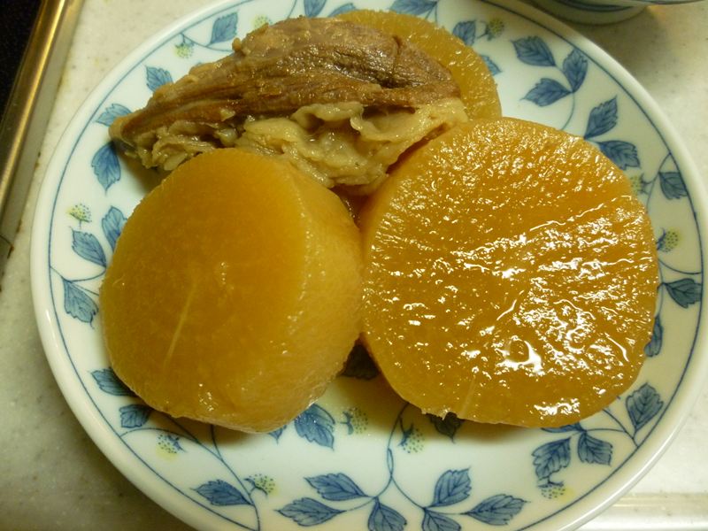 大根とすじの煮込み