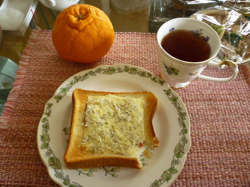 P1030012_R.jpg