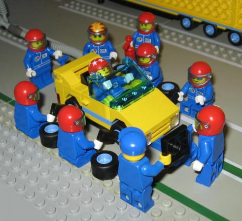 delmond_racing_team_02-01.jpg
