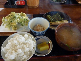 鏡野町