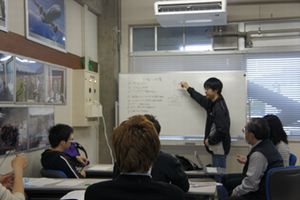 13年度航空宇宙P(藤井研)02_チームMEGANE01