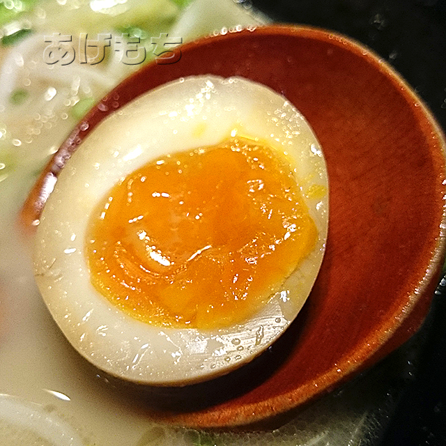 どこからともなく味玉が・・・