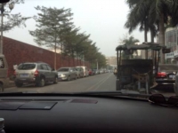 中国で車は・・・