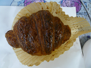 croissant2.jpg