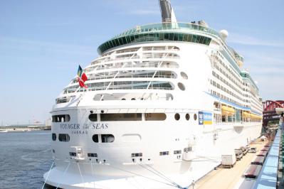 Voyager of the Seas-006