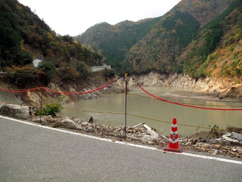 ドライブ
