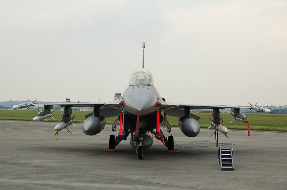 F16 S