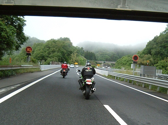 610-HI01.jpg
