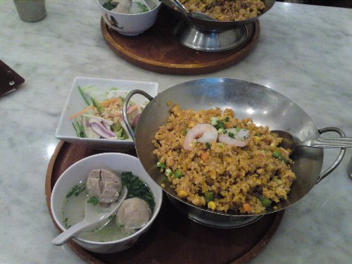 アジアン料理