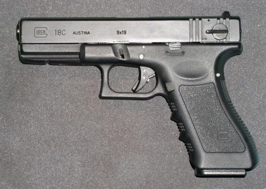 800px-Glock18c_01-1-.jpg