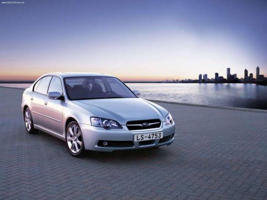Subaru-Legacy_Sedan_2004_800x600_wallpaper_02.jpg