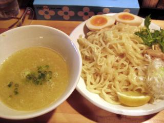 20120820_take-tuke.jpg