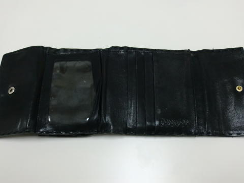 オーダーメイド牛革製二つ折り財布完成です!