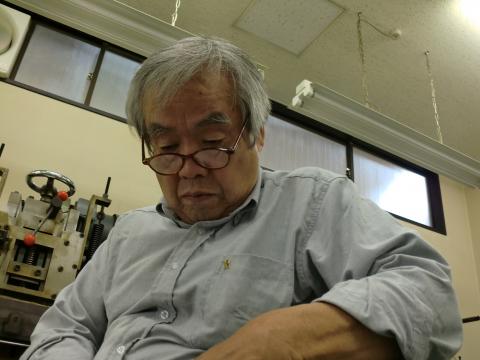ビジネスバッグのファスナー修理です!
