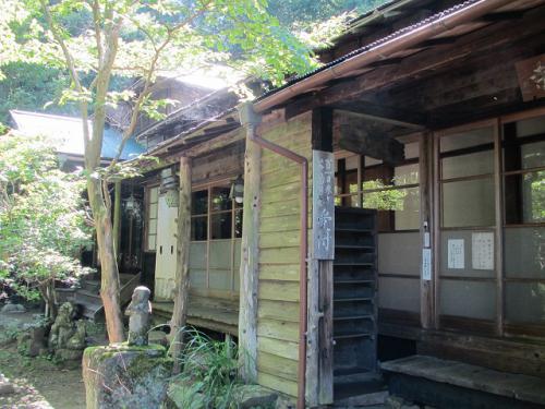 20120824 003
