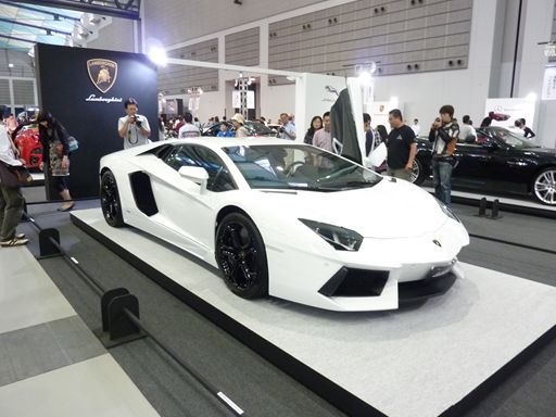touhoku_aventador2_R.jpg