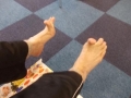 足ジャンケンチョキ