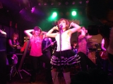 diVas boMb final live 2
