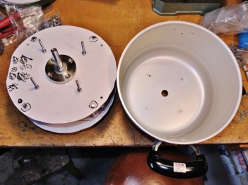 DIY14_10_26 ボール穴あけ位置決め