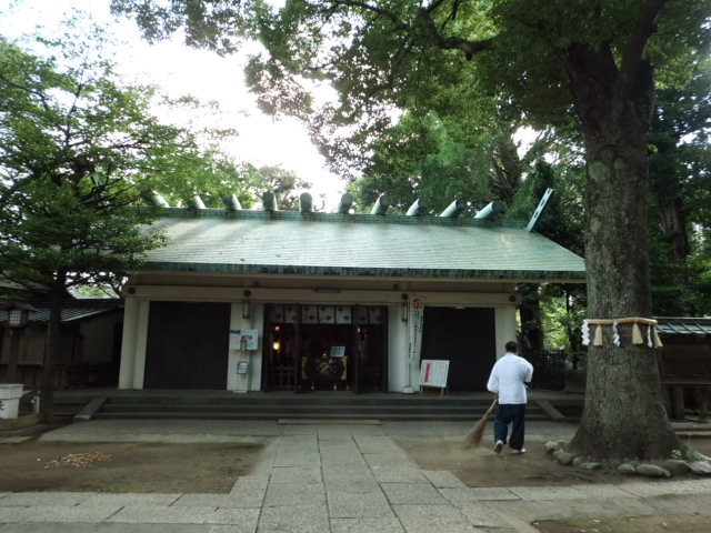 駒込総社の拝殿