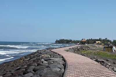 2012 075