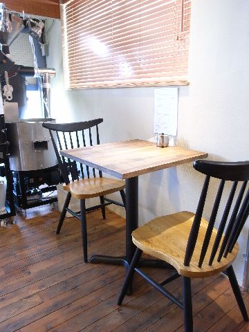 chair2.jpg