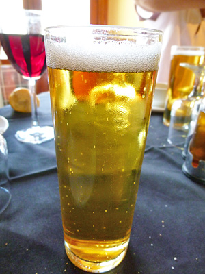 ミハスのレストランで飲んだビール