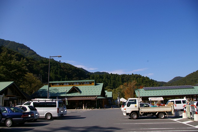 R000010.jpg