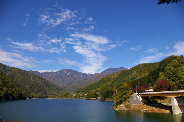 R000016.jpg