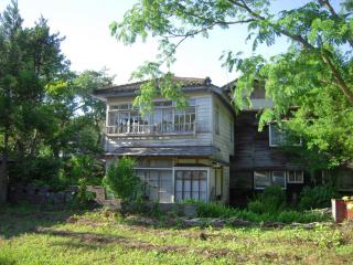 2012_0625_162457AA.jpg
