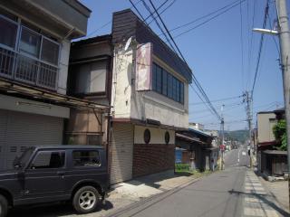 2012_0627_101724AA.jpg