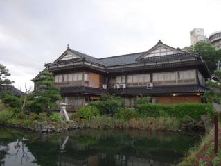 2012_0904_061534AA.jpg