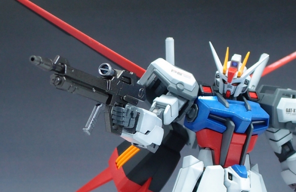 hgce_aile_strike (4)
