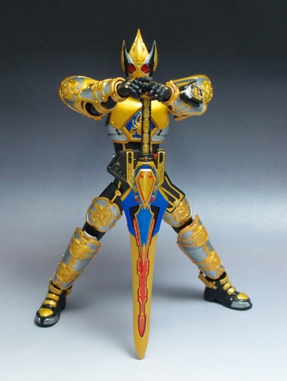 shf_maskedrider_blade_kingform (8)