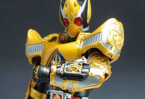 shf_maskedrider_blade_kingform (12)