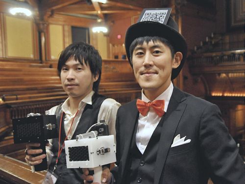 20120921-460765-1-L.jpg