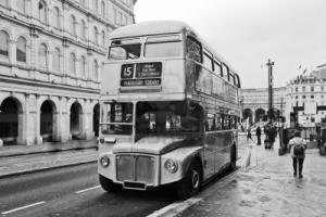 13861311-vintage-double-decker-bus-in-london-black-and-white.jpg