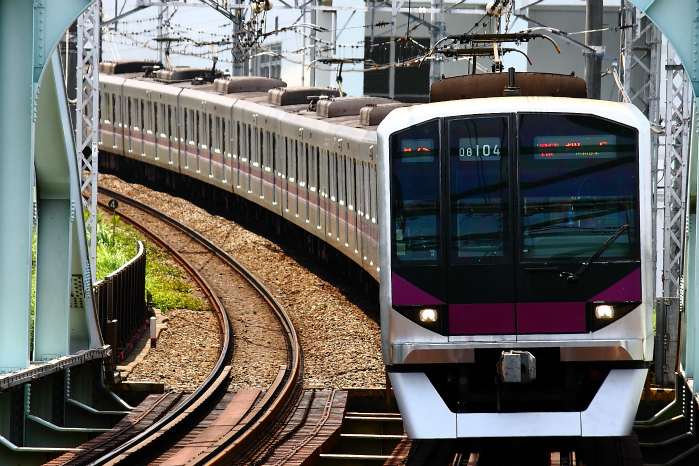 37S 08-104F 2