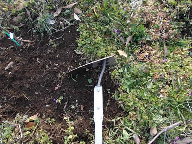 Triangle hoe in the vineyard 20140201