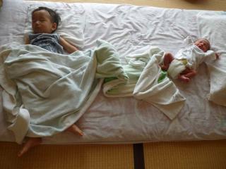 Wお昼寝