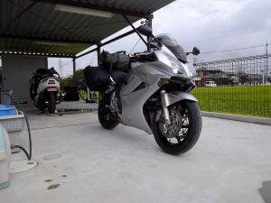 vfr800 001