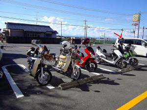 s-マジェスティ125 003
